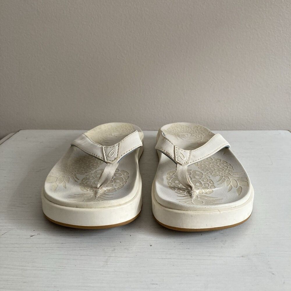 Olukai Nua Pio Womens Flip Flop Sandals Size 7 Ivory Thong Cushioned Comfort - Picture 2 of 10